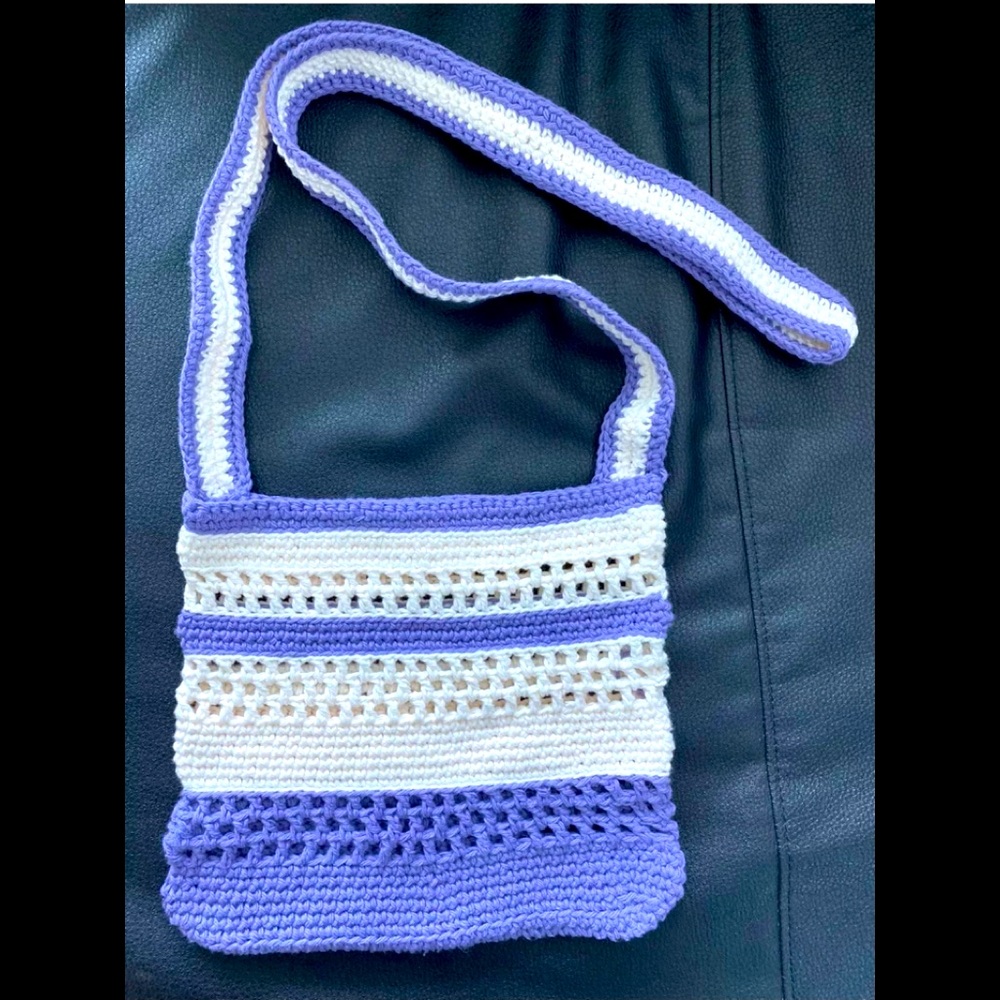 Crochet colorful Bag, light purple & cream, W 9.5”x H 8.5” Brand new Handmade